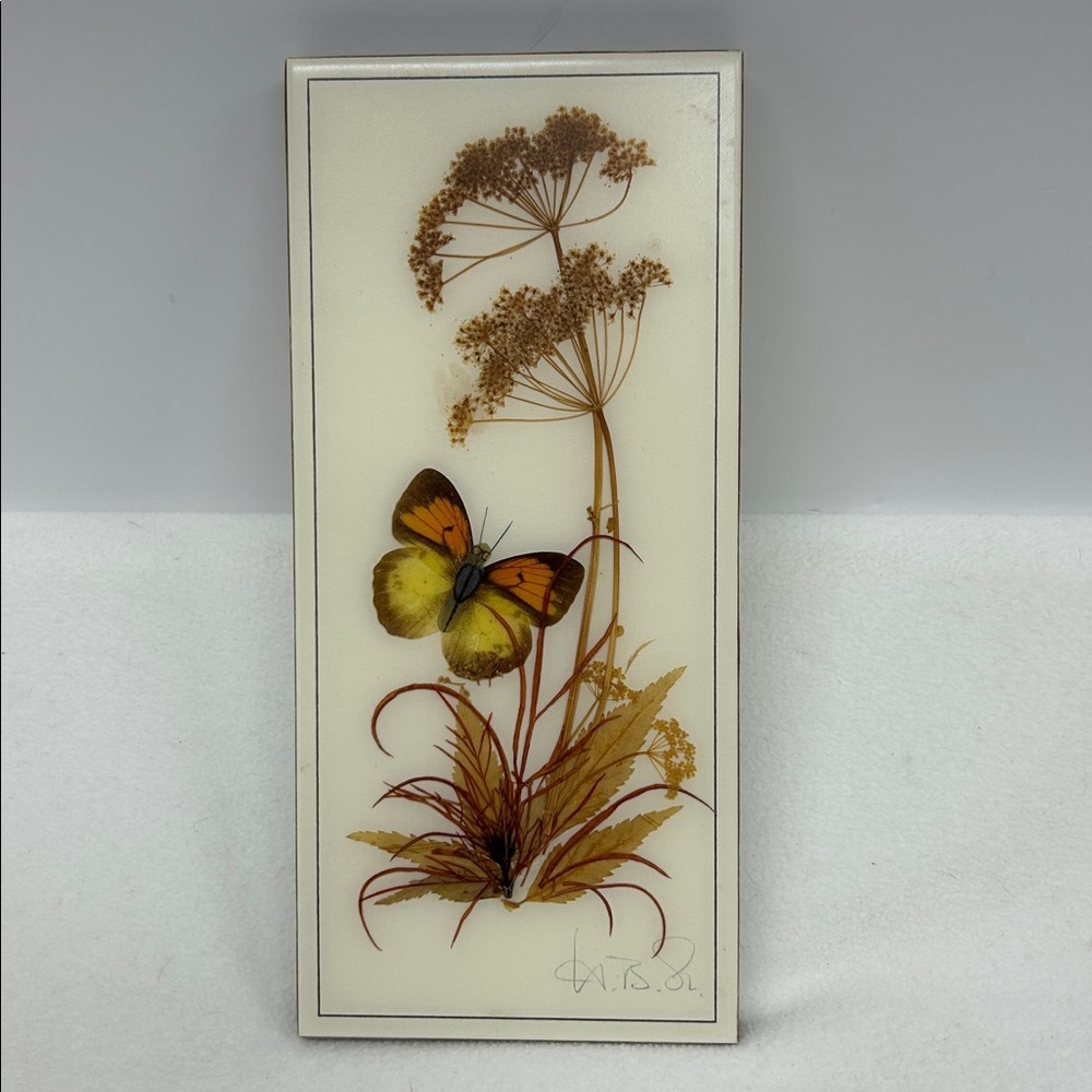 Vintage 1970’s handmade “Henni Original” pressed flowers & butterfly artwork
